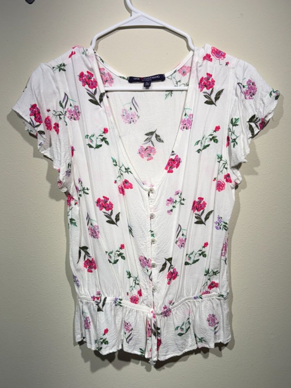 One Clothing Los Angeles White Floral V-Neck Top with Waist Tie Women's Sz L
